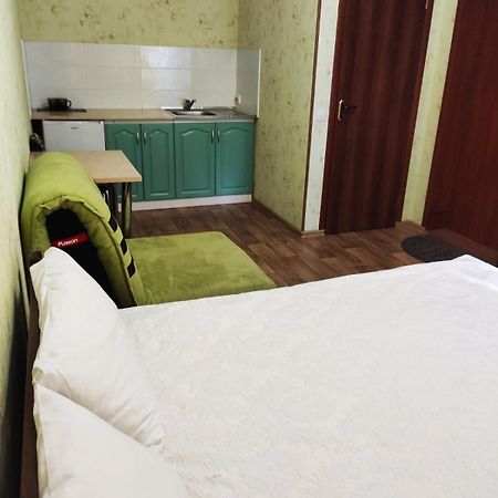 Guest House Relax Кропивницкий Екстериор снимка