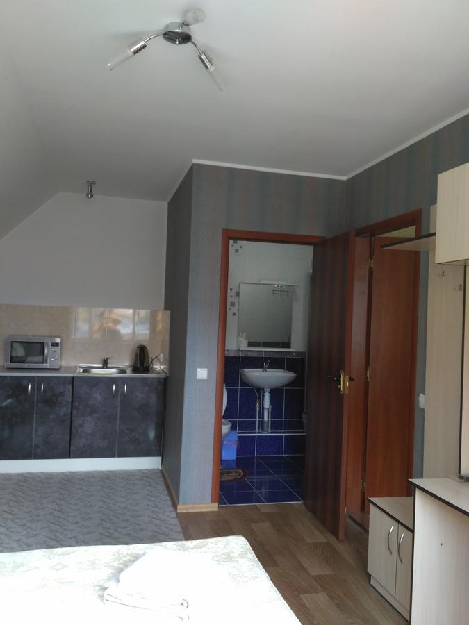 Guest House Relax Кропивницкий Екстериор снимка