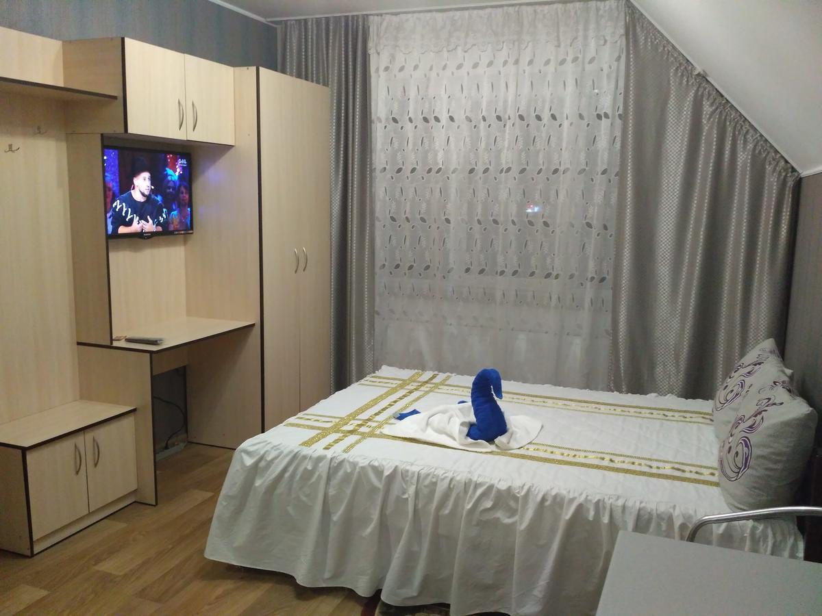 Guest House Relax Кропивницкий Екстериор снимка